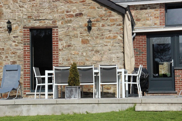 Gîte calme et jardin fleuri