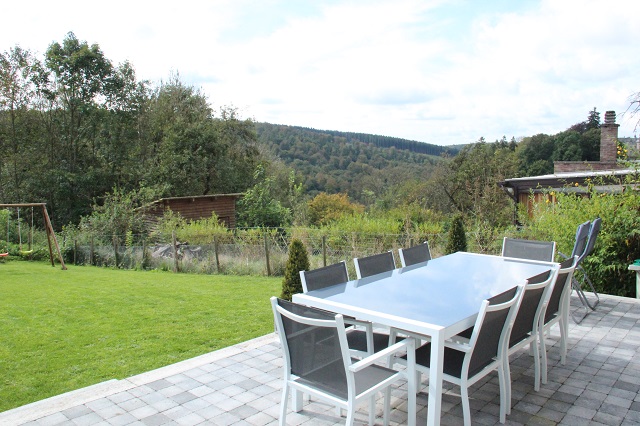 Gîte calme et jardin fleuri